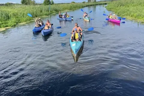 Gdzie na kajaki Podlasie: najlepsze trasy i wypożyczalnie kajaków
